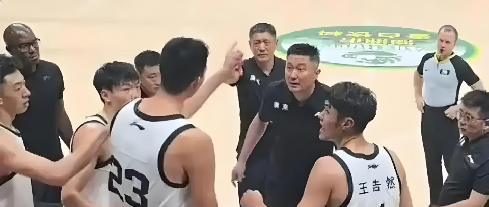 Vg, 余嘉豪分别