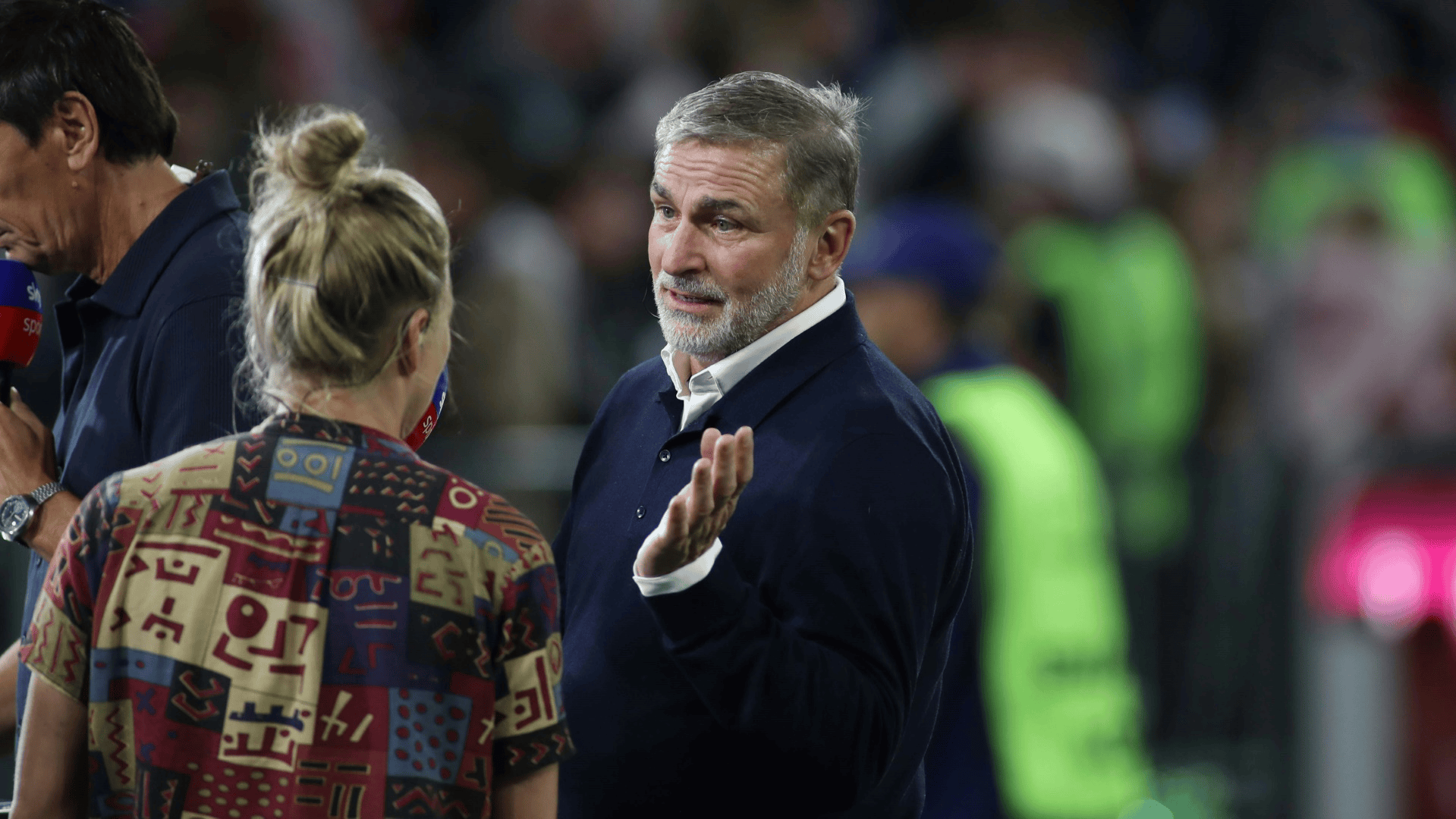 下半场情况, 他的勇气并