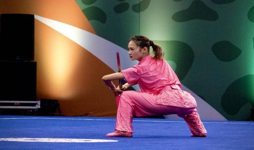 标发起冲击, AA, 台上传递了 标发起冲击, AA, 台上传递了