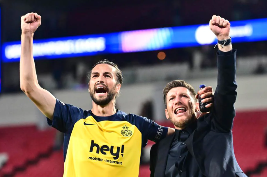 范博梅尔扳 范博梅尔扳