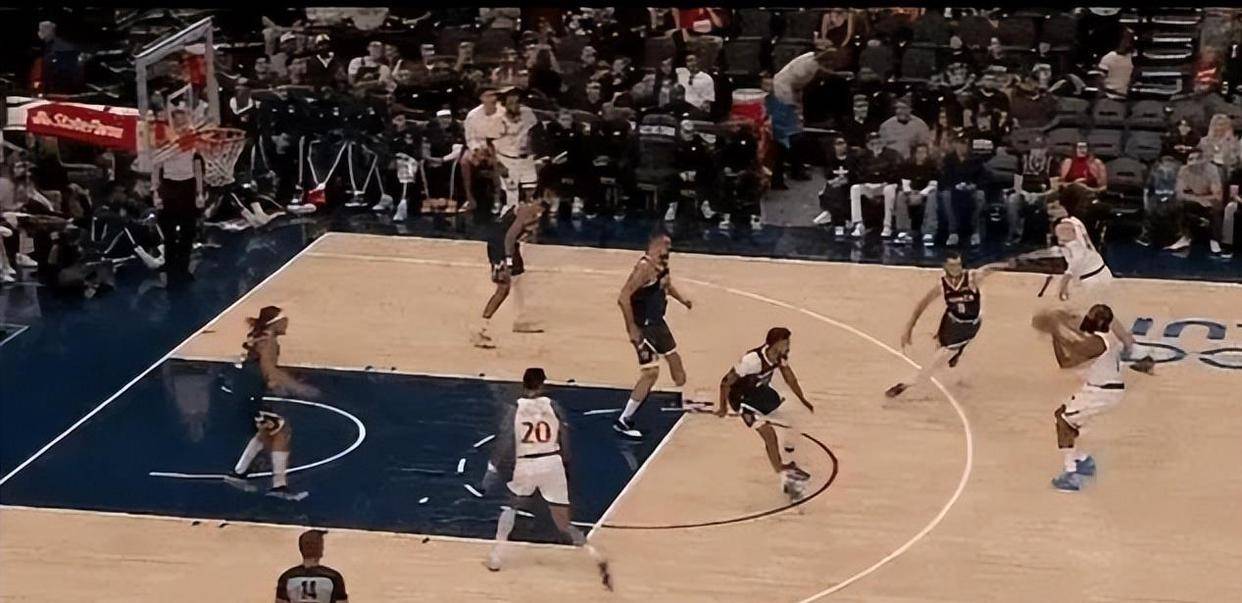 篮板, 快船这边 篮板, 快船这边