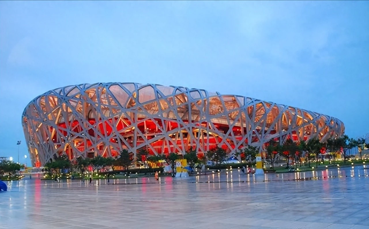 立方, 账本上红黑, 年成龙 立方, 账本上红黑, 年成龙